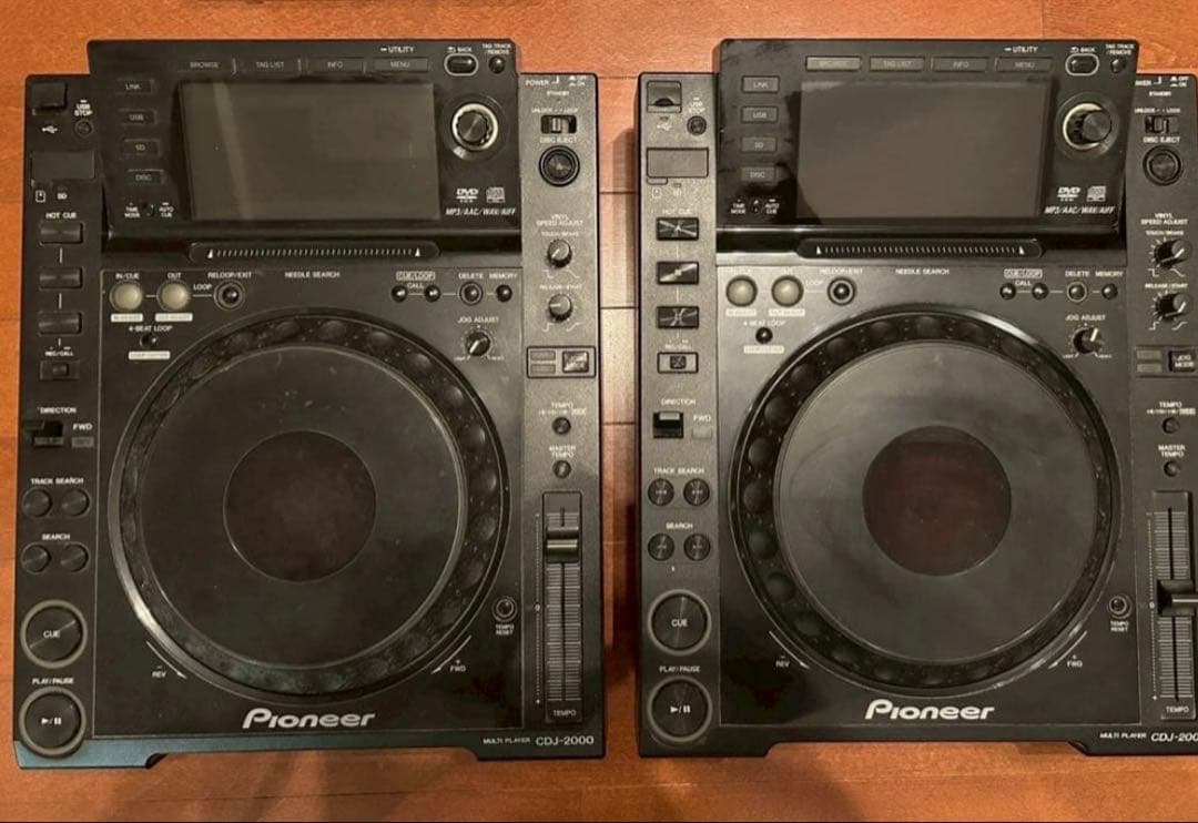 aliyun Pioneer CDJ-2000 2台セット Pioneer CDJ-2000 2sets DJ equipment first model Working Good Used