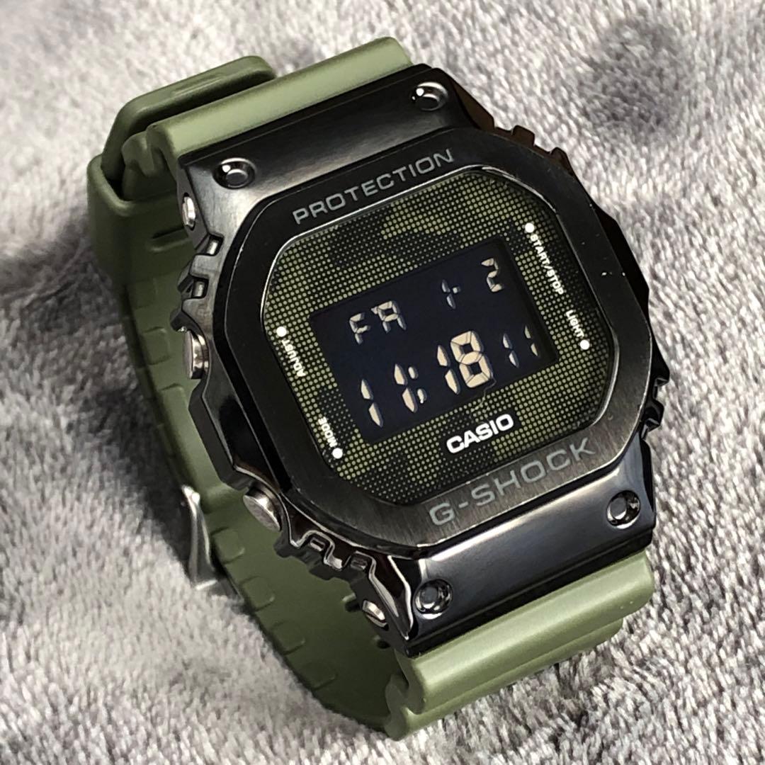 メタル×ミリタリー［良品きれい］GM-5600B カーキグリーン G-SHOCK メタル×ミリタリー［良品きれい］GM-5600B カーキグリーン G-SHOCK
