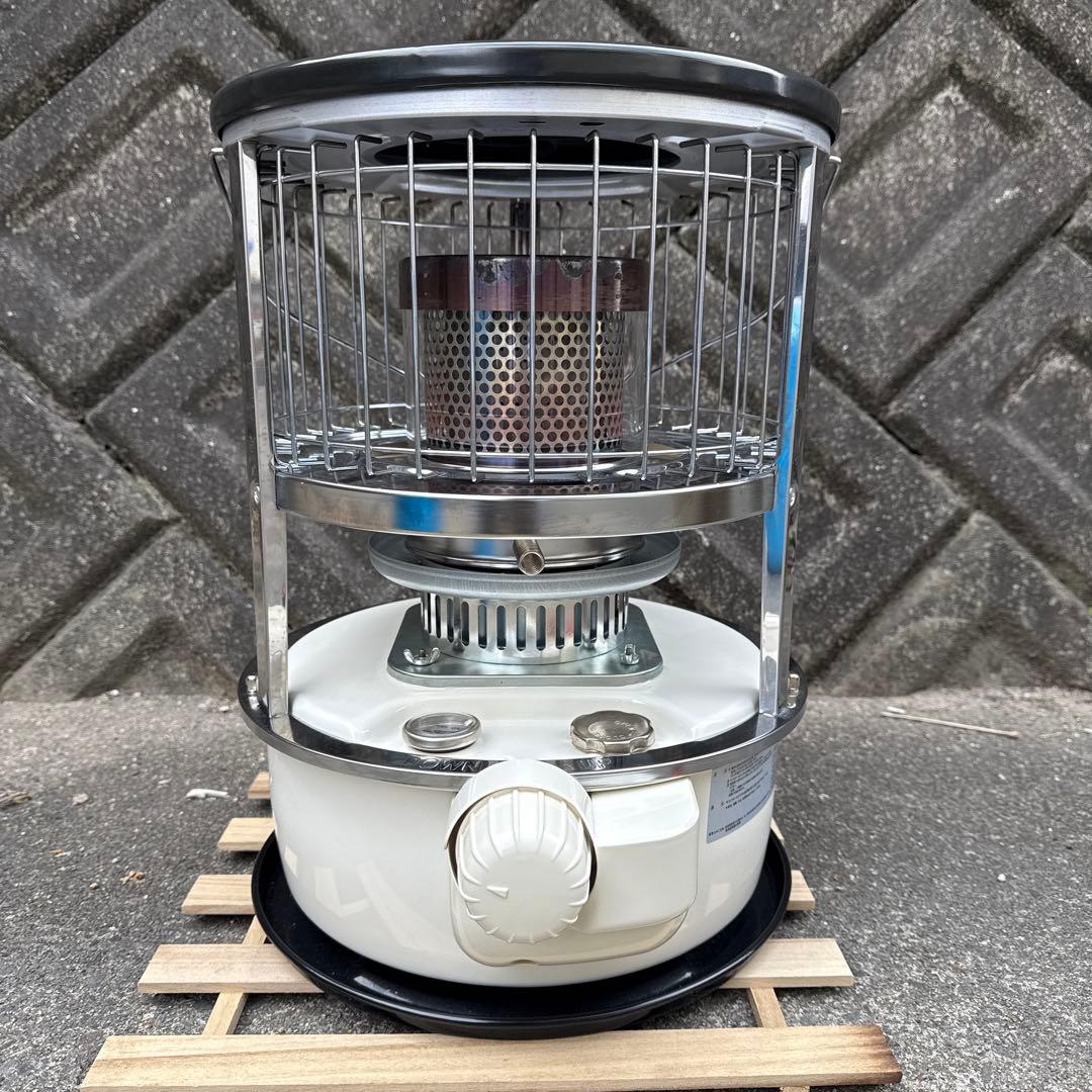 ケース付 美品 PASECO(パセコ) 対流形石油ストーブ WKH-3100S - メルカリ