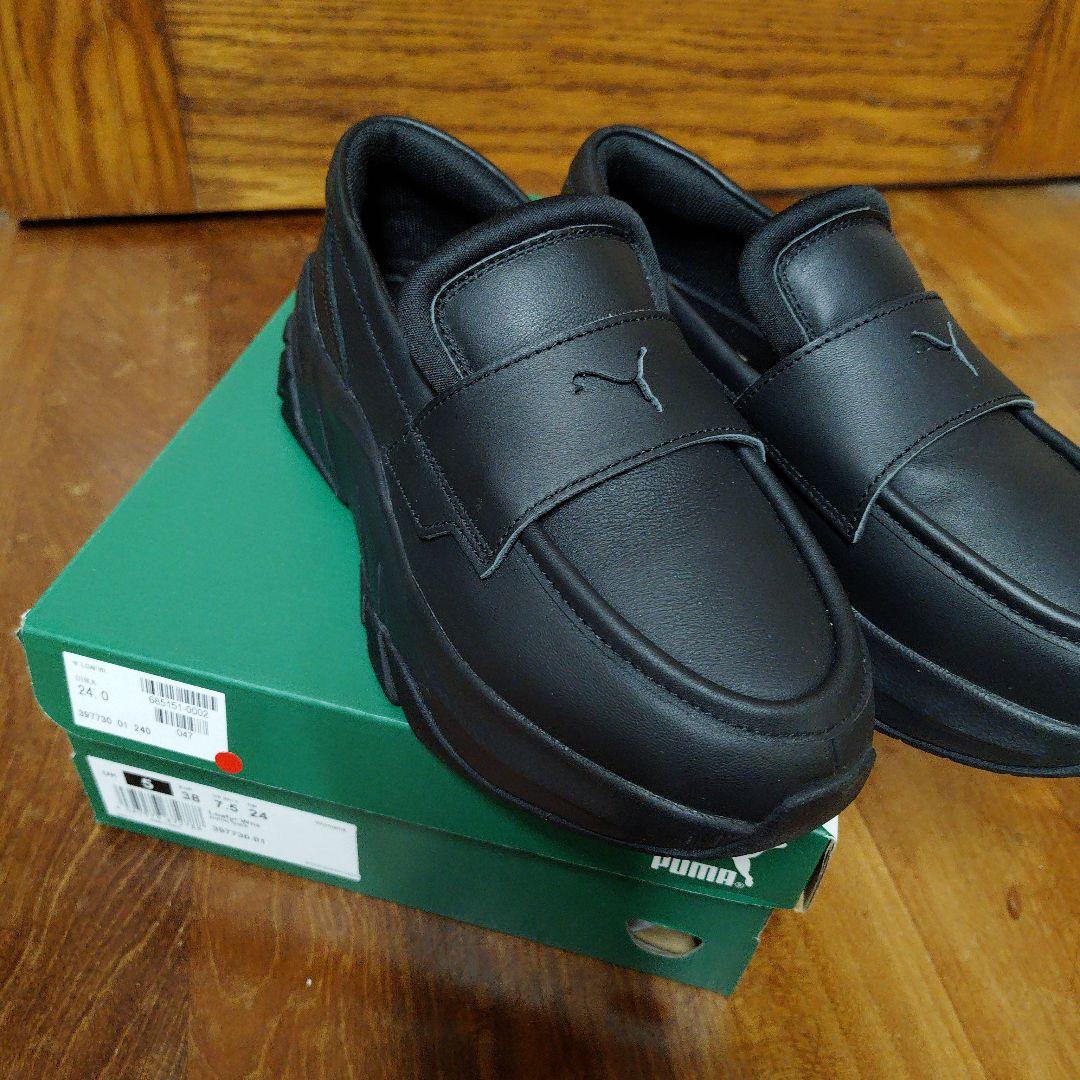 PUMA ブラック ♥ローファー♥ 24.0cm