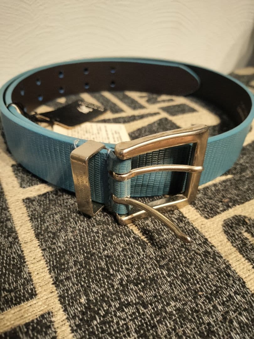 バーバリーブラックレーベル ベルト 水色 BLUE LABEL / BLACK LABEL CRESTBRIDGE / ブルーレーベル / ブラック