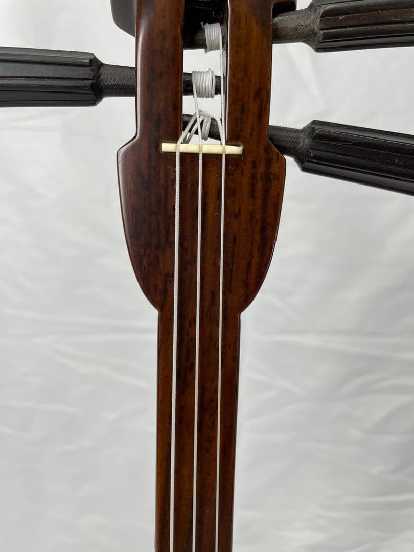 宮古木工芸 與儀栄功作 縞黒檀/カマゴン 棹/三線 - メルカリ