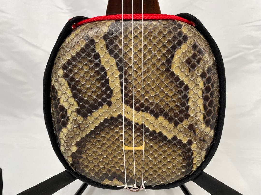 宮古木工芸 與儀栄功作 縞黒檀/カマゴン 棹/三線 - メルカリ