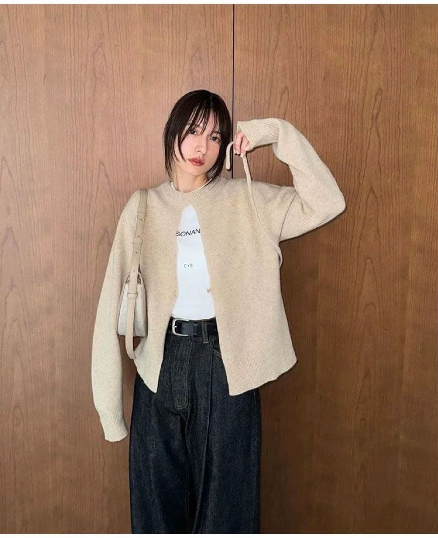 広瀬すず×CLANE W FACE CENTER SLIT KNIT TOPS - メルカリ