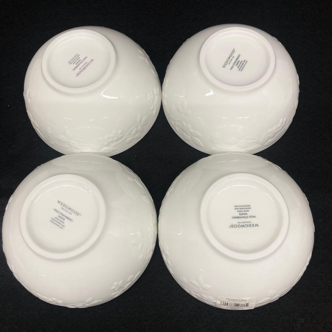  ワイルドストロベリーホワイト 14.5cm ボウル4個セット⭐︎