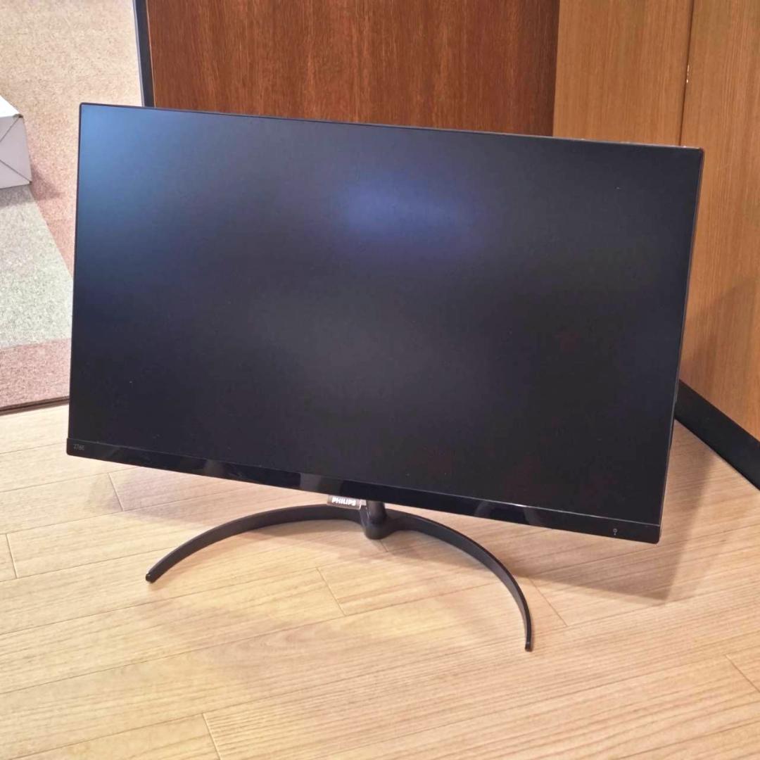 Philips】 27型ワイド4K液晶ディスプレイ 276E8VJSB/ 11 - メルカリ