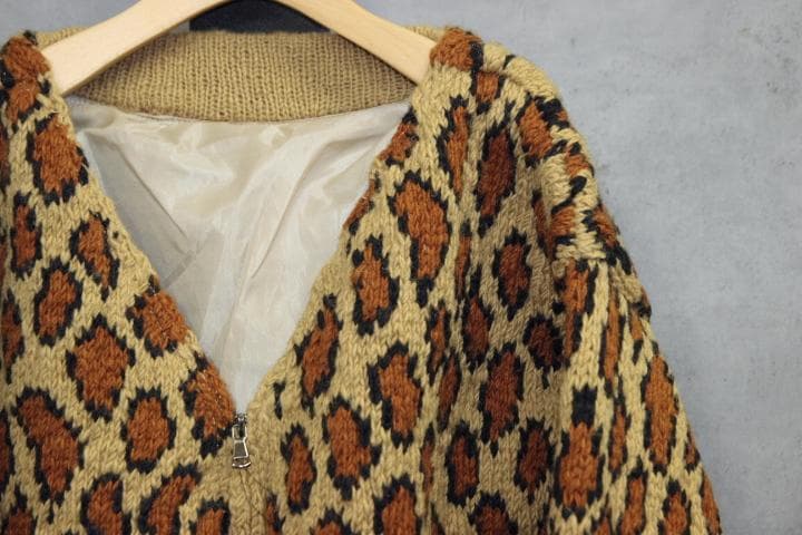 マクマホンニッティングミルズ レオパード柄 ウール ニット