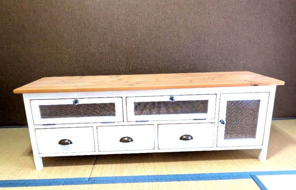 シャビーなテレビボード　140ｃｍ　アンティーク　ホワイト♪ シャビーシックなフレンチアンティーク風の家具、おしゃれなテレビ