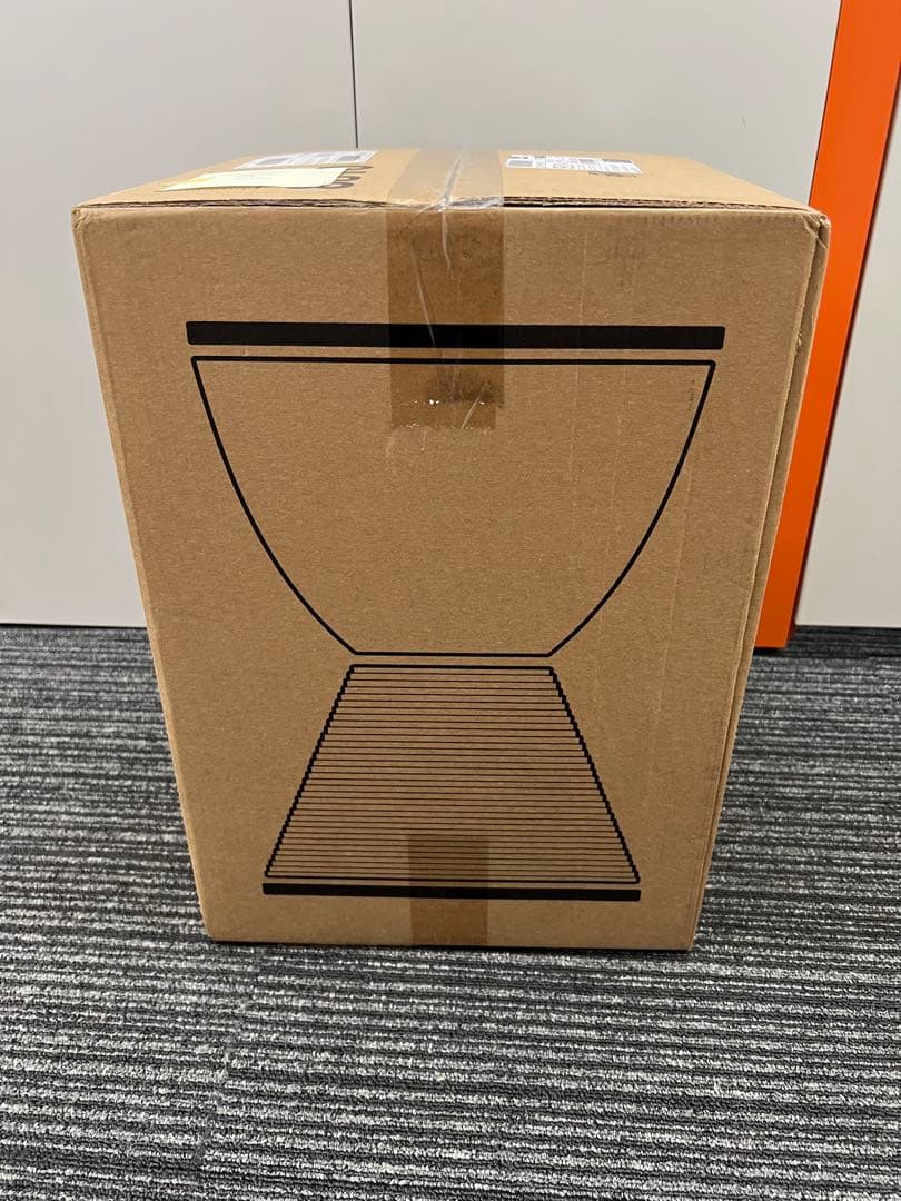 カルテル プリンスアハ ホワイト SFCH-K8810-1N Amazon｜カルテル スツール ホワイト φ30/H43cm プリンスアハ SFCH