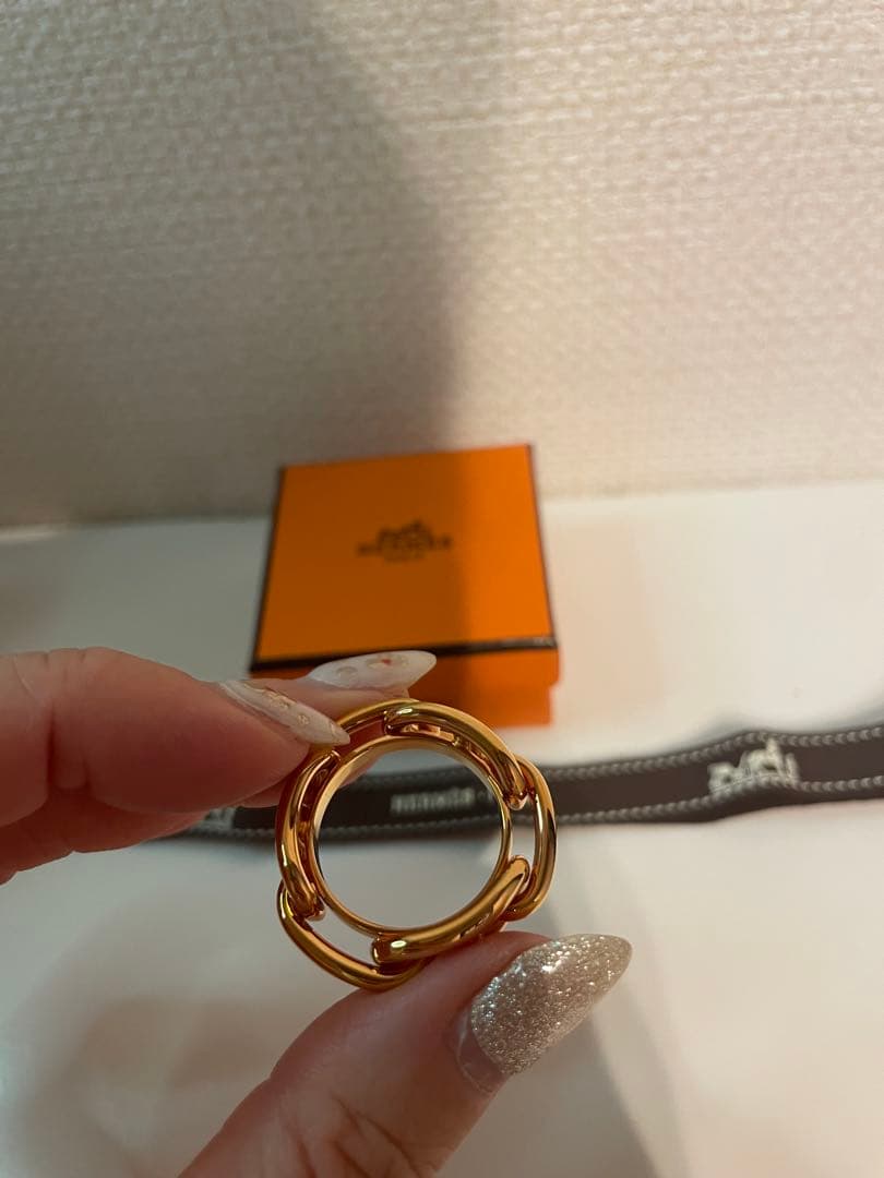 <明子> HERMESエルメス シェーヌダンクル スカーフリング HERMES(エルメス)/シェーヌダンクル・スカーフリング/×シャンパン