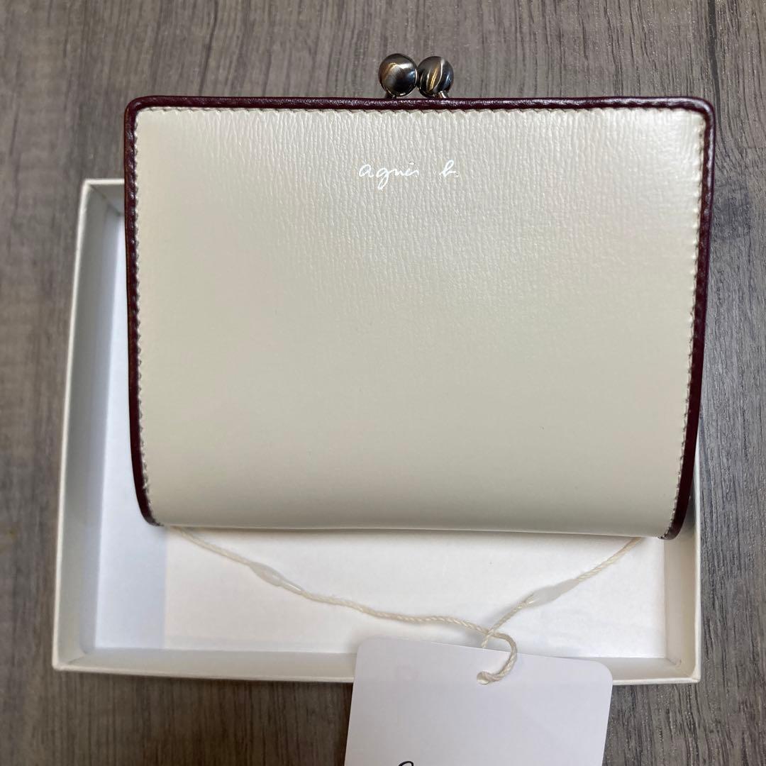 え*も様 お年玉特価　agnes b. voyage 二つ折り財布新品未使用 え*も様 お年玉特価 agnes b. voyage 二つ折り財布新品未使用 - メルカリ