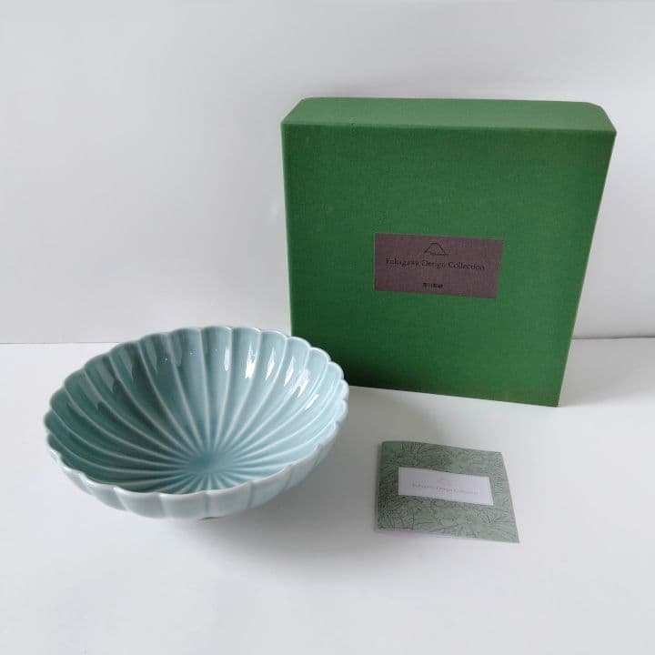 深川製磁 青磁 菊割鉢 20cm 未使用 - メルカリ