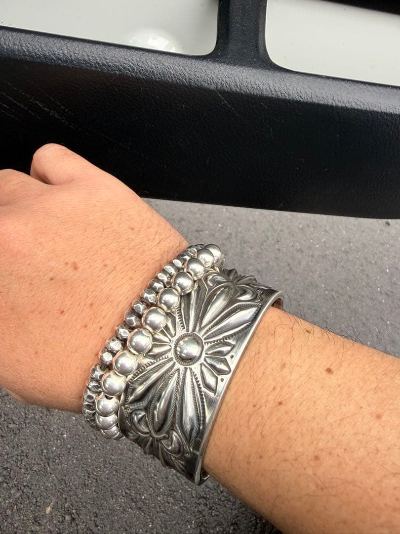 レイアダカイ バングル ヘビーゲージ インゴット - メルカリ