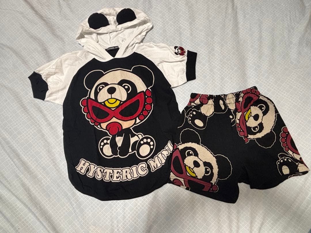 ❁*様 美品☆HYSTERIC MINI パンダTシャツ　ショートパンツセット HYSTERIC MINI ヒスミニ ショートパンツ 定番人気カラー 総柄80 - メルカリ