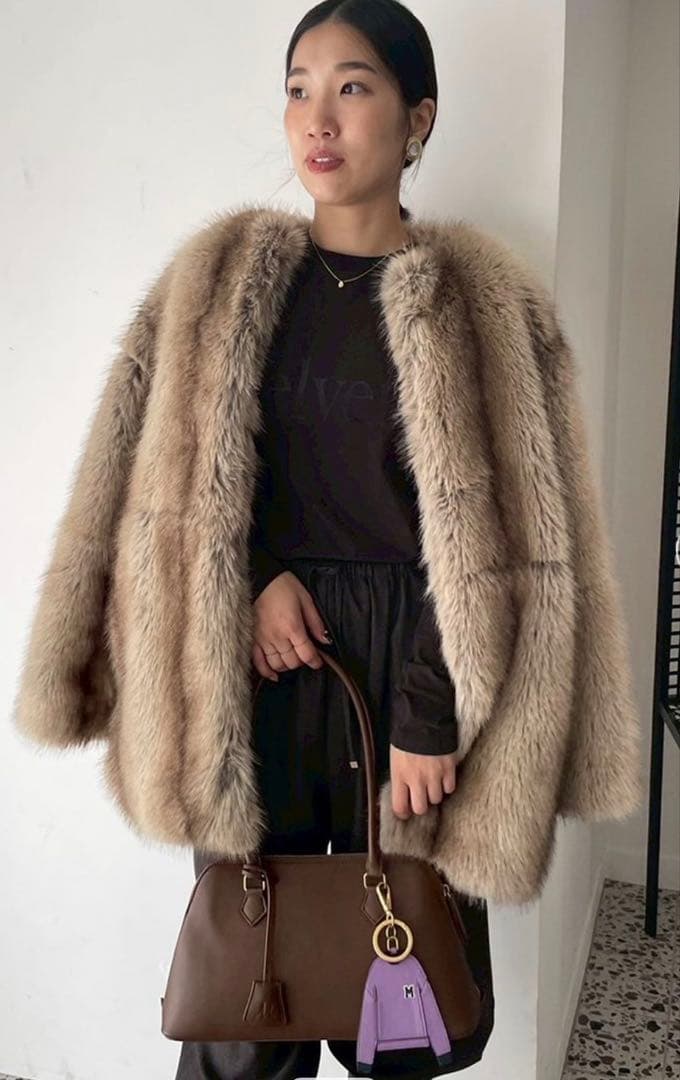 ミラオーウェン今期マルチマテリアルノーカラーファーコート新品Mila