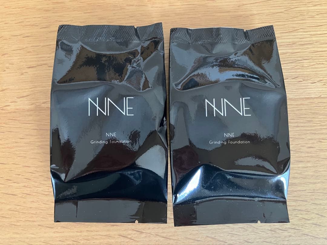 NNE グラインディングファンデーション ライトベージュ　新品2個セット to esella / NNEグラインディングファンデーション ライトベージュの