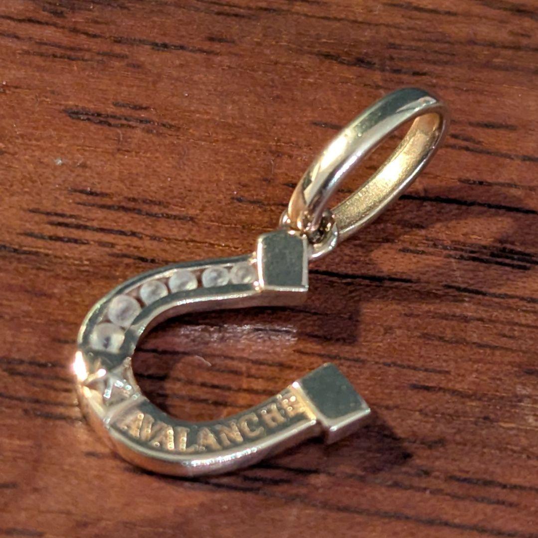 アヴァランチ 10K イエローゴールド ペンダント ホースシュー Sサイズ