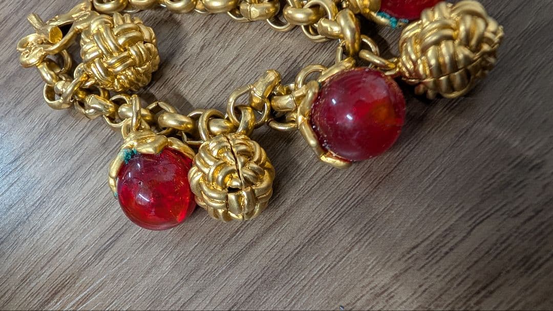 KENZO ヴィンテージブレスレット 石付き - メルカリ KENZO