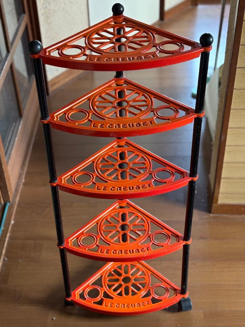 ルクルーゼ ポットスタンド 5段 オレンジ LE CREUSET Le Creuset ルクルーゼ ポットスタンド 5段 オレンジ ラック - メルカリ