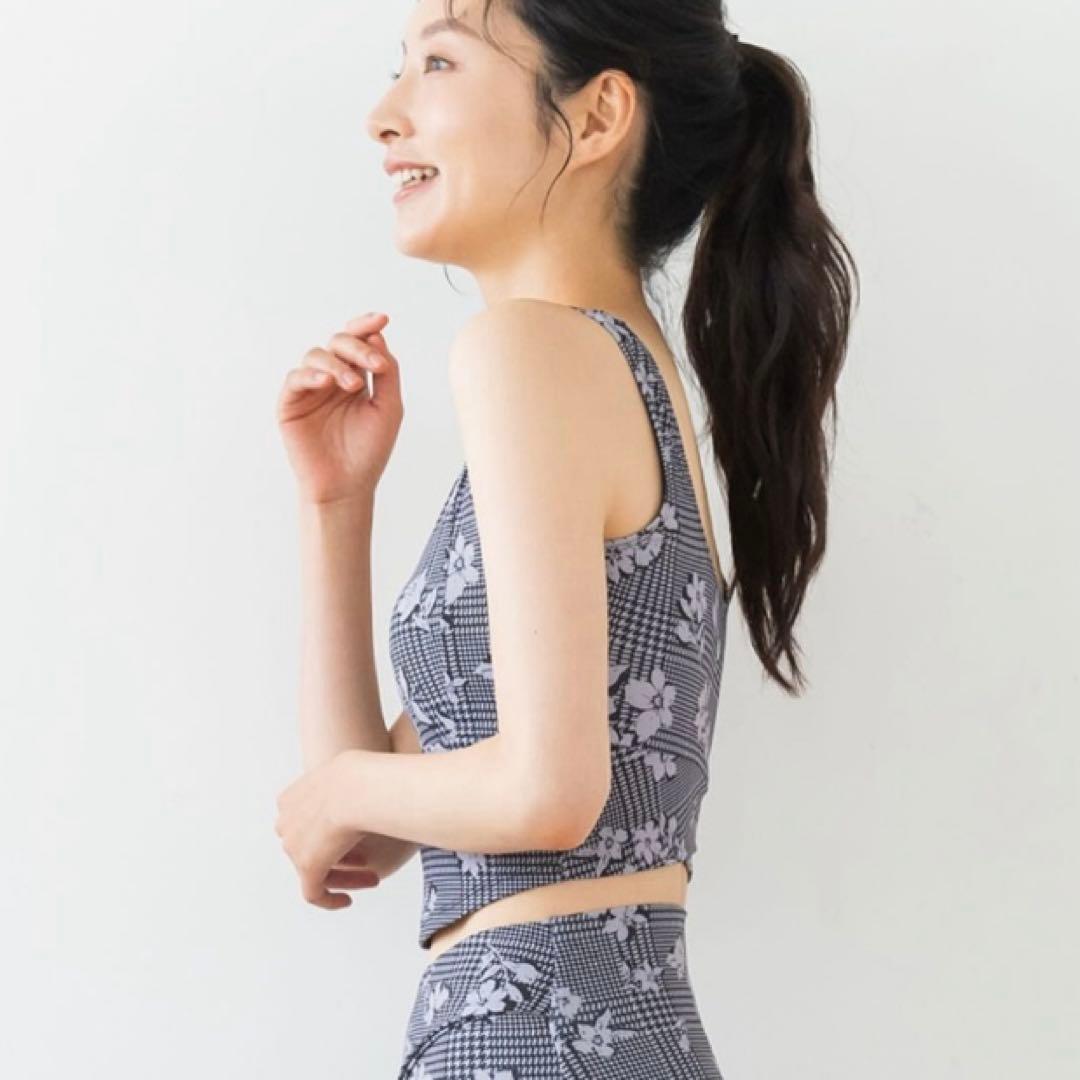 SUKALA チェックビスチェブラトップ&チェックウエストクロスレギンス