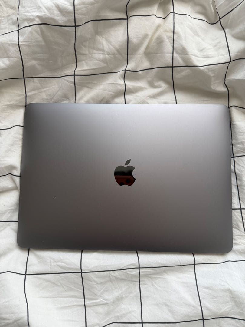 MacBookAir M1, 2020スペースグレイ　13インチ 充電容量91% 13.3インチMacBook Air [整備済製品] 8コアCPUと8コアGPUを搭載した