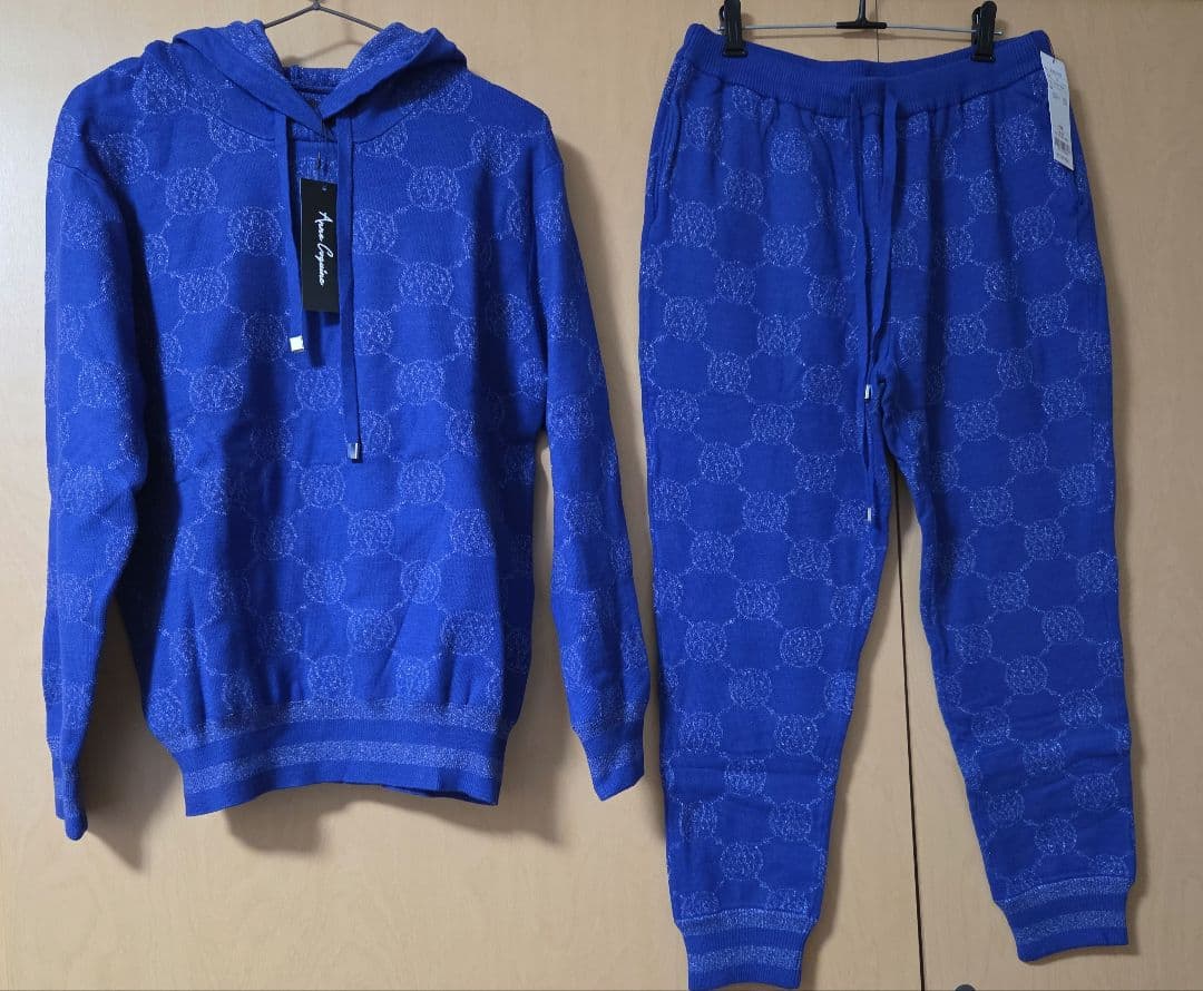 アンコキーヌ　コアスパンヤーンニットラメモノグラム柄　セットアップ　M& LL アンコキーヌ コアスパンヤーンニットラメモノグラム柄 セットアップ