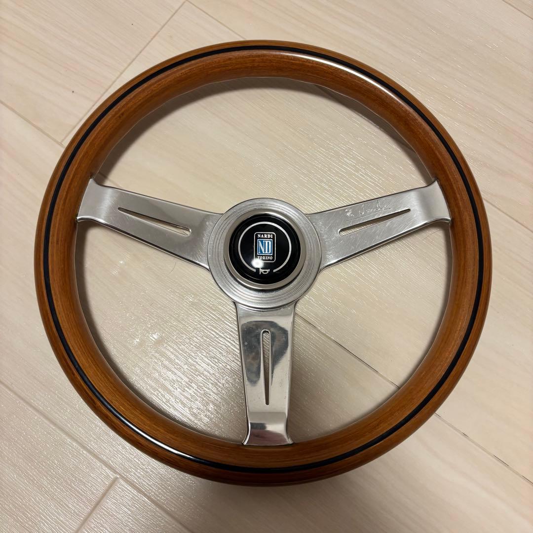 ナルディ　ウッド　クラシック　33パイ　NARDI 正規品ステアリング ナルディ ウッド クラシック 33パイ NARDI 正規品ステアリング - メルカリ