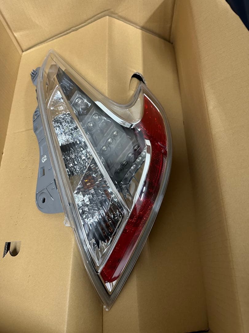 Z34 純正オプション クリアテールレンズ テールライト - メルカリ