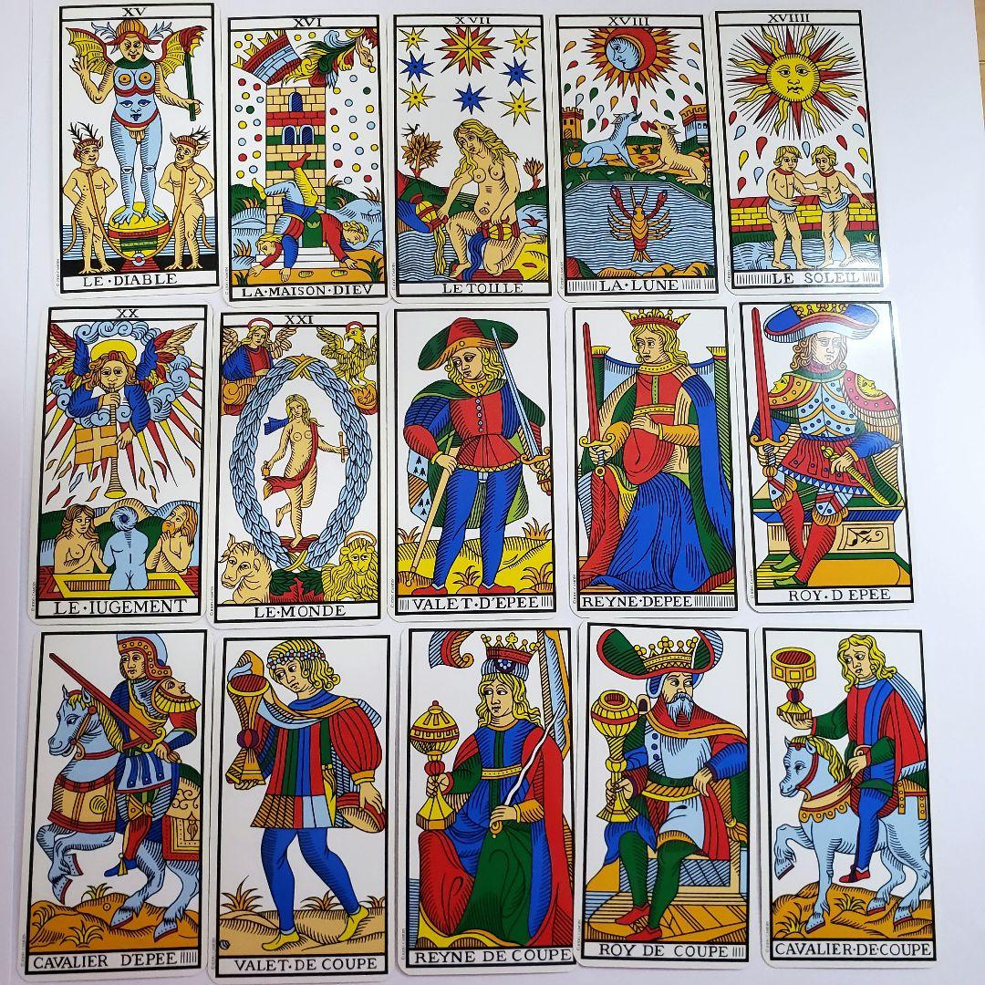 絶版・美品】秘伝カモワン・タロット 日本語解説本付き - メルカリ