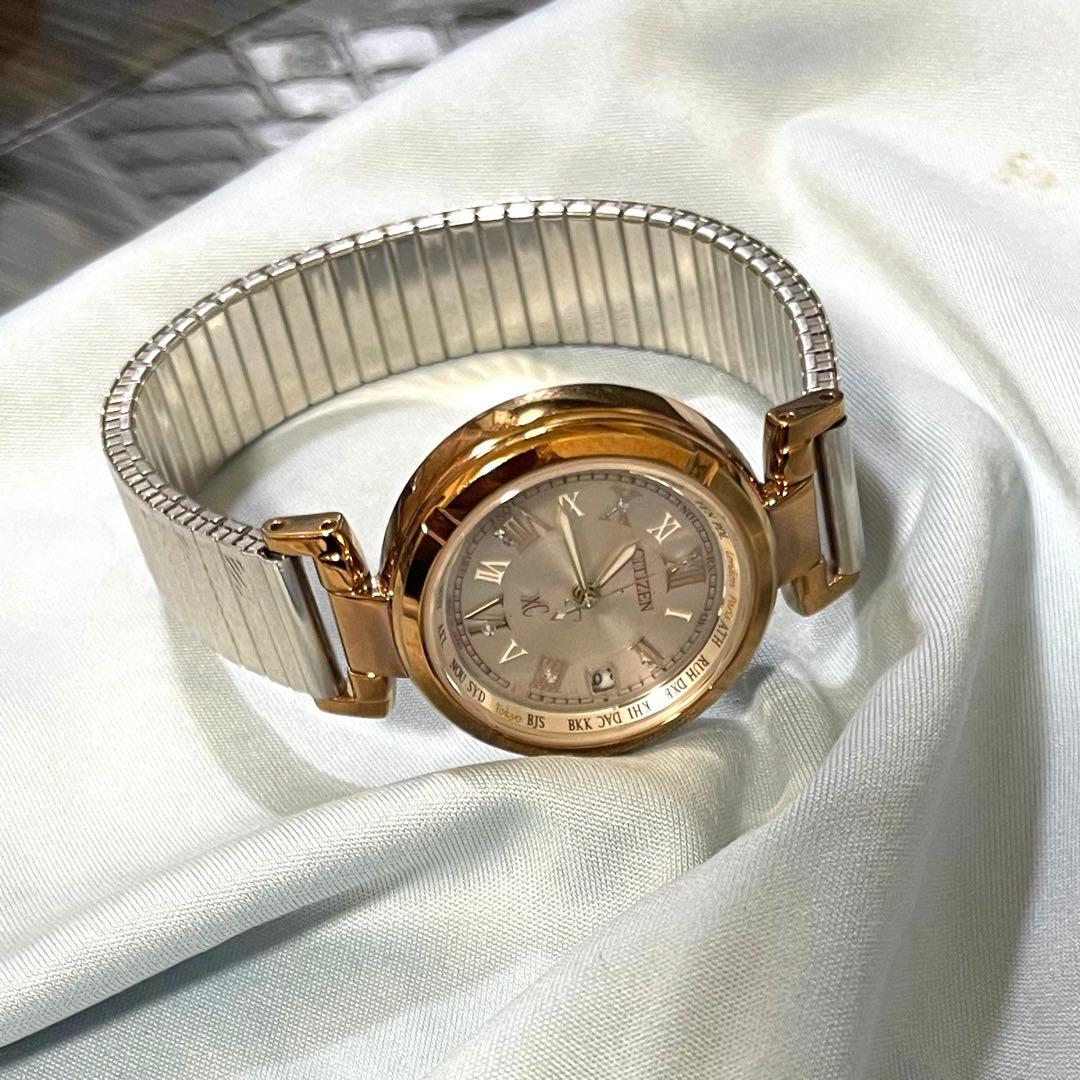 美品❣クロスシーxC H240 シルバー文字盤 チタン スプリングバンド