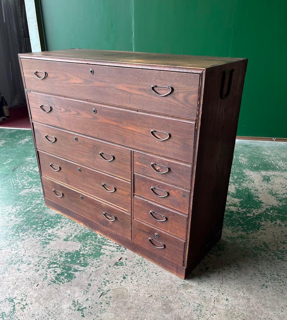 和箪笥 昭和レトロ 当時物 インテリア アンティーク ビンテージ 鉄金具 楽天市場】昭和初期 和箪笥リメイク 三段チェスト 幅83cm｜無垢材×鉄