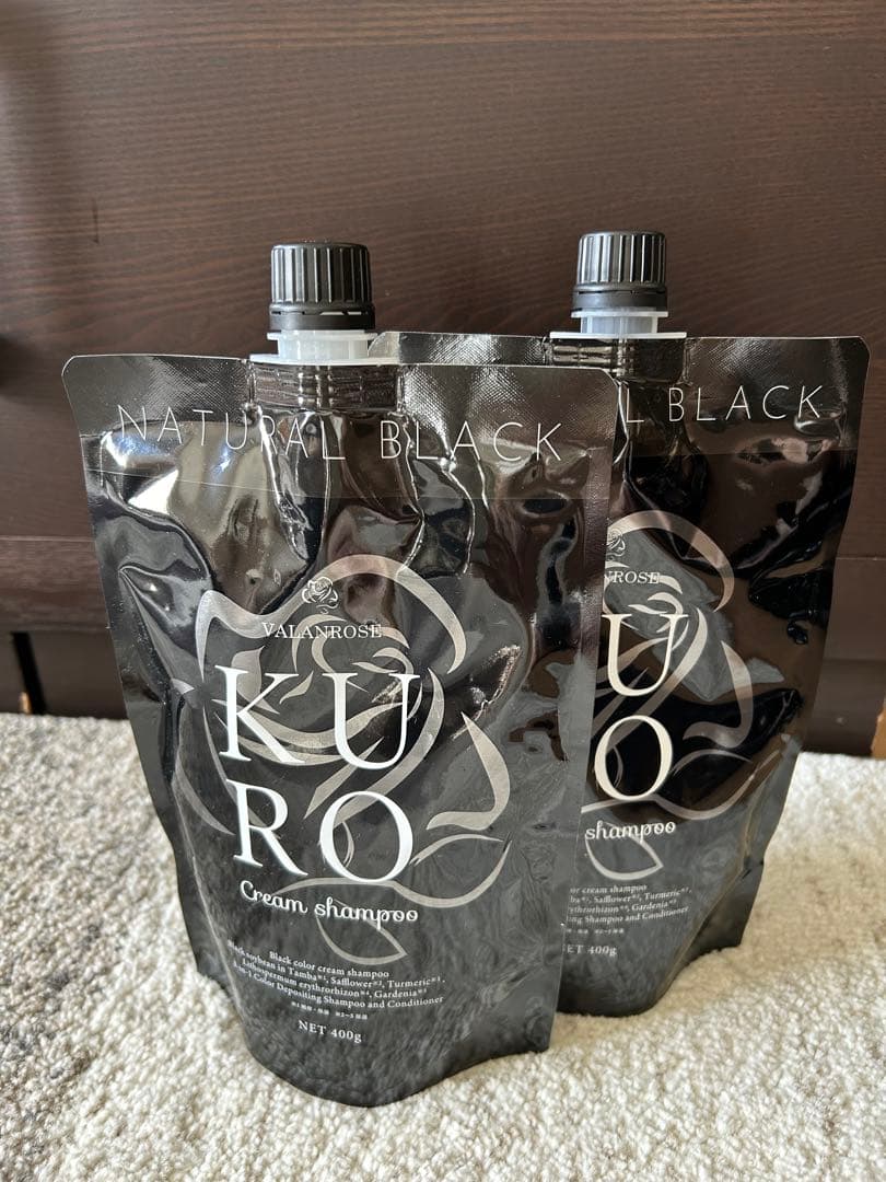 【新品】KURO ナチュラルブラック クリームシャンプー 400g 2点セット 新品】KURO ナチュラルブラック クリームシャンプー 400g 2点セット