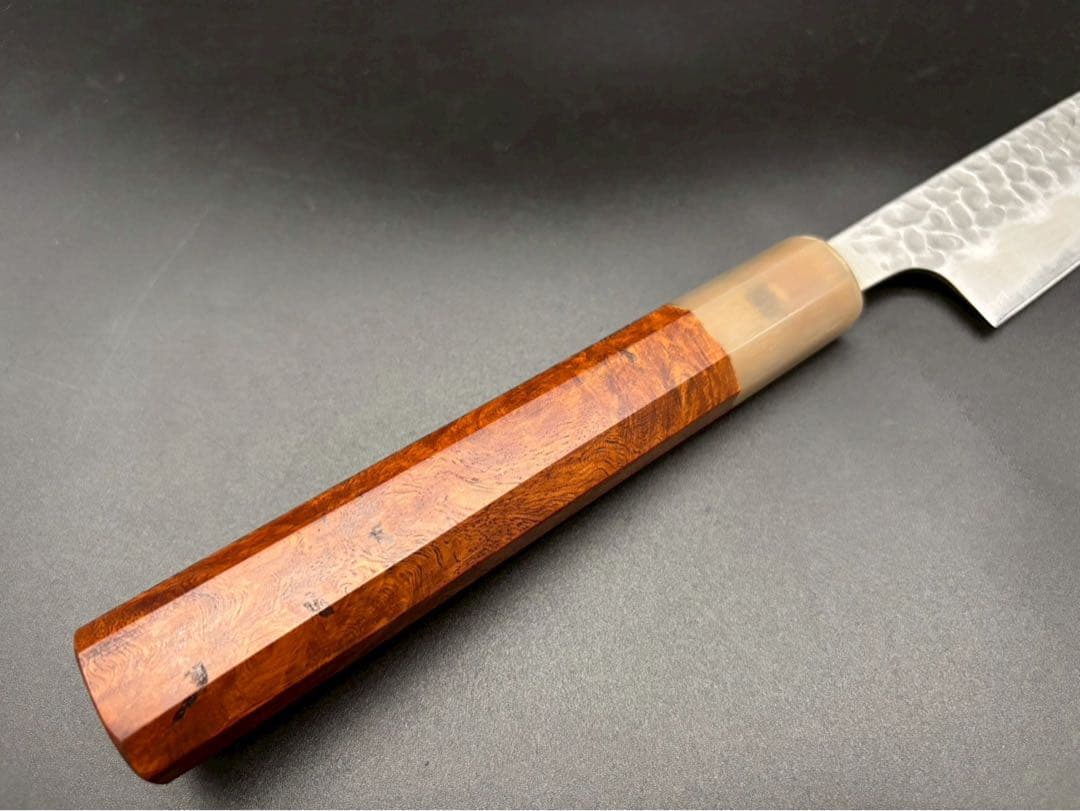 日本製 青紙スーパー鋼割り込み筋引き包丁240mm 花梨瘤八角柄 柳刃包丁