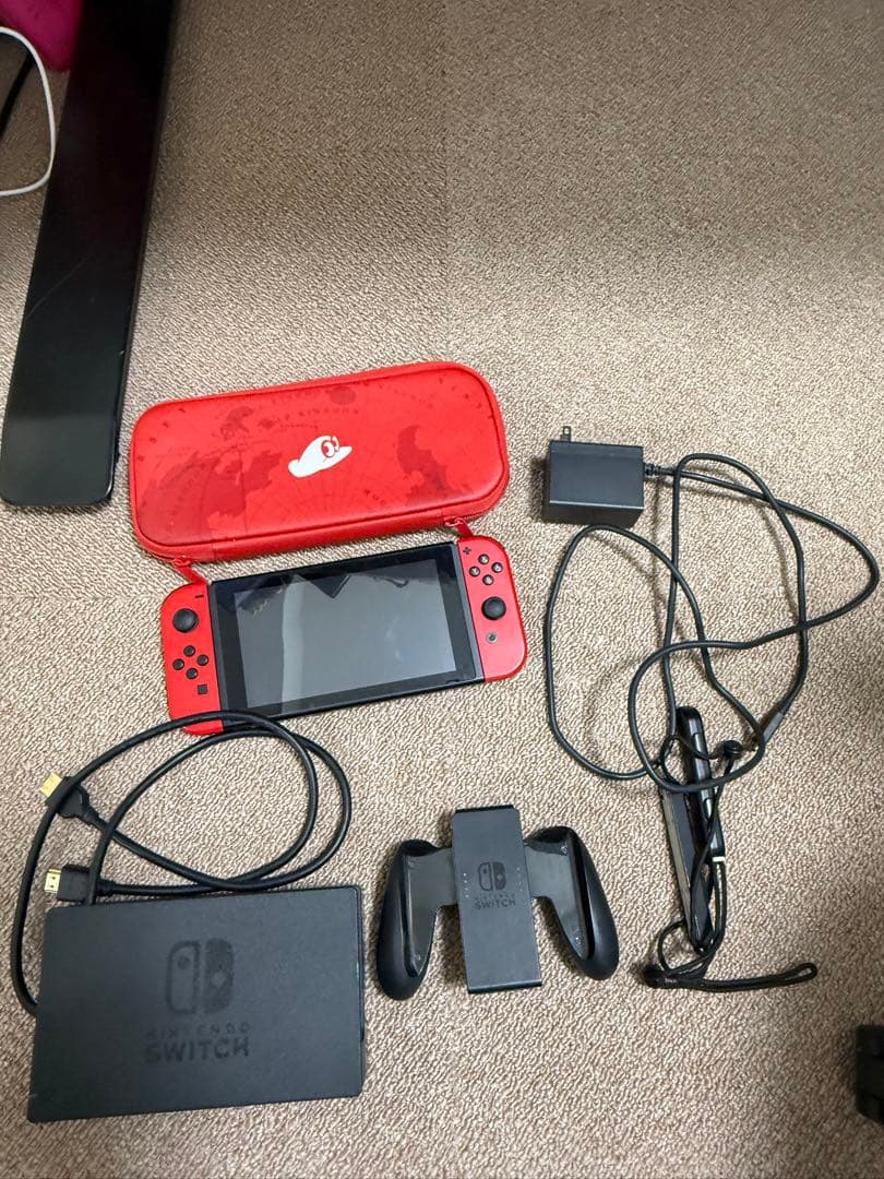 Nintendo Switch マリオオデッセイエディション　本体セット Amazon.co.jp: Nintendo Switch スーパーマリオ オデッセイセット : ゲーム