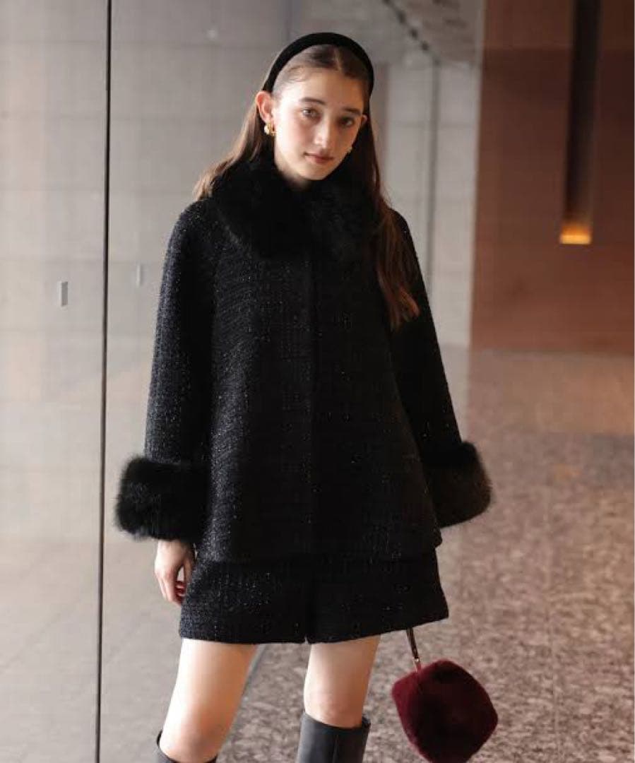 未使用タグ付き　Rirandture25AW ツィードファー衿ショートコート Rirandture ツィードファー衿ショートコート - メルカリ