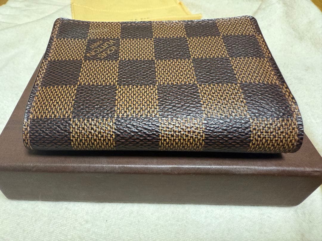 Louis Vuitton ダミエレザー名刺入れ