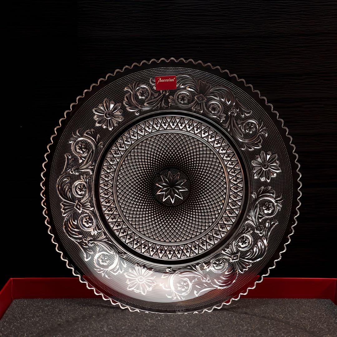 【未使用品】 Baccarat プレート アラベスク 約20㎝ Baccarat (バカラ) プレート アラベスク｜トレファクONLINE