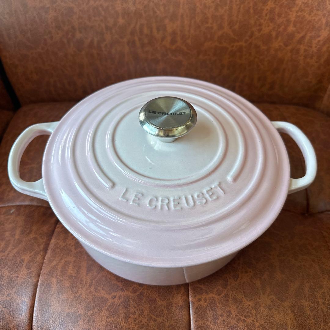 まー　ル・クルーゼ　ココットロンド　20cm　鍋　ピンク Amazon.co.jp: ル・クルーゼ(Le Creuset) 鋳物 ホーロー 鍋