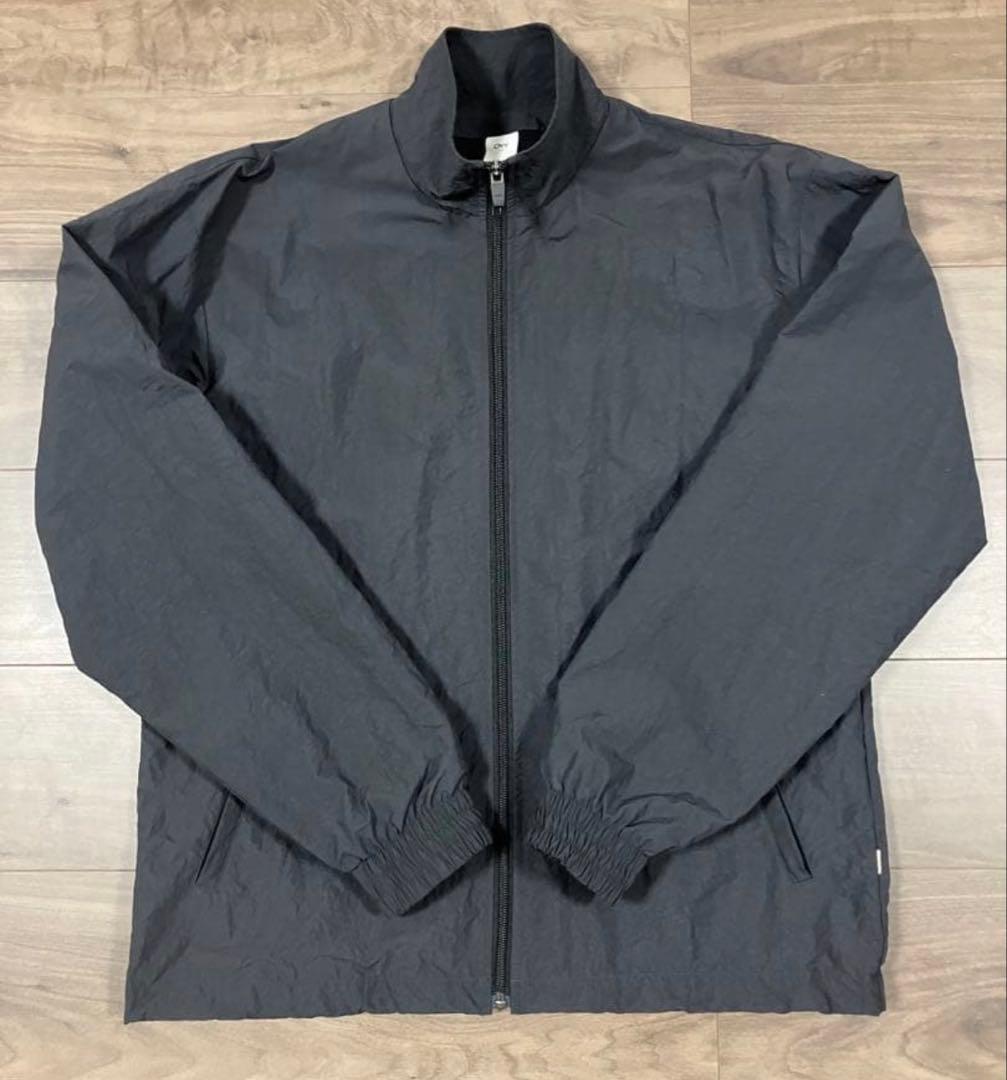 OVY ナイロンジップアップジャケット スミクロ KAJA - メルカリ