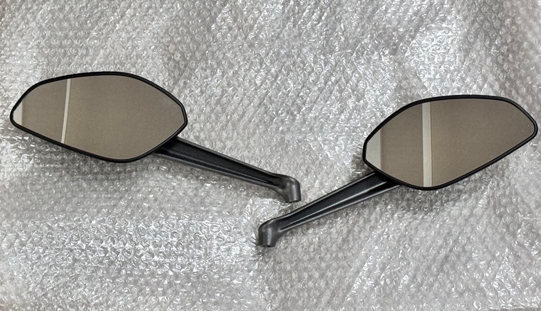 【純正・未使用】ドゥカティ モンスター1200/821/937 ミラー 純正】ドゥカティ モンスター1200/821/937 ミラー - メルカリ