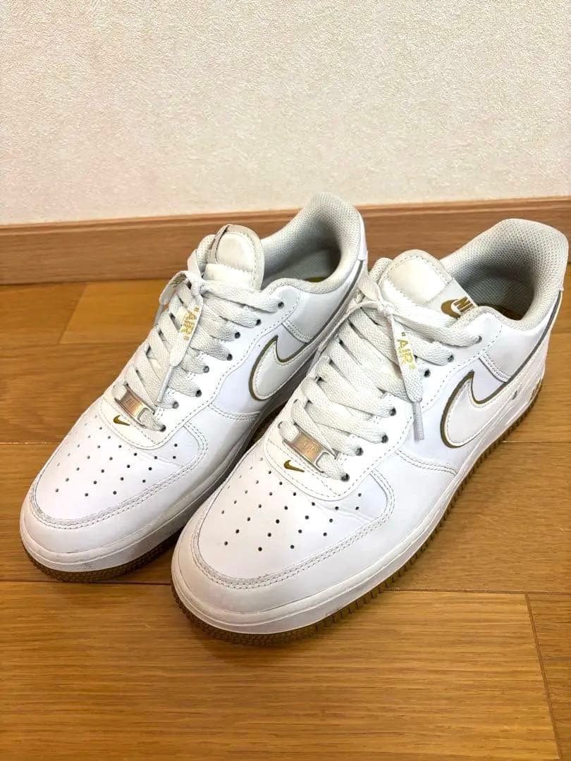 ナイキ エアフォース1 '07 ホワイト×ゴールド ガムソール 26.5cm