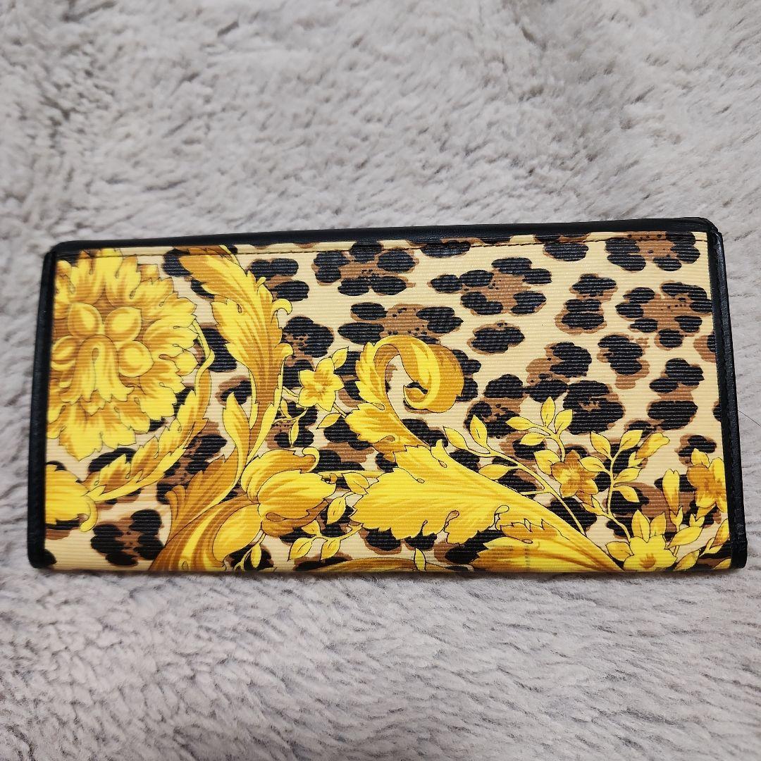 ヴィンテージ Versace ヴェルサーチ レオパード柄 長財布 - メルカリ