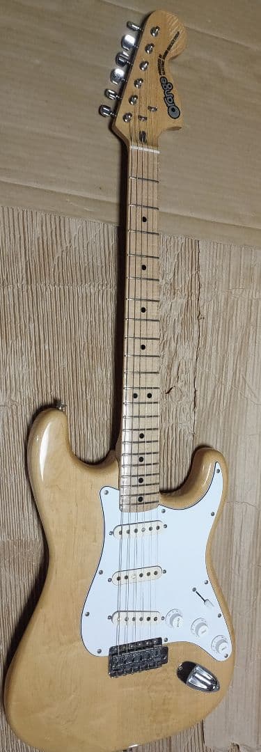 Orange ストラトキャスタータイプ　美品　（古いFERNANDES） Orange ストラトキャスタータイプ 美品 （古いFERNANDES