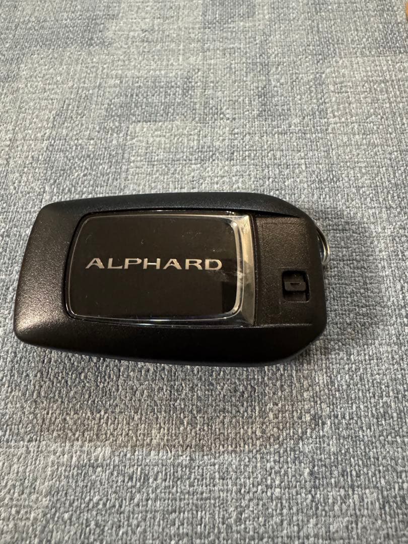 トヨタ純正スマートキー 30アルファード 6つボタン フィルム貼り美品