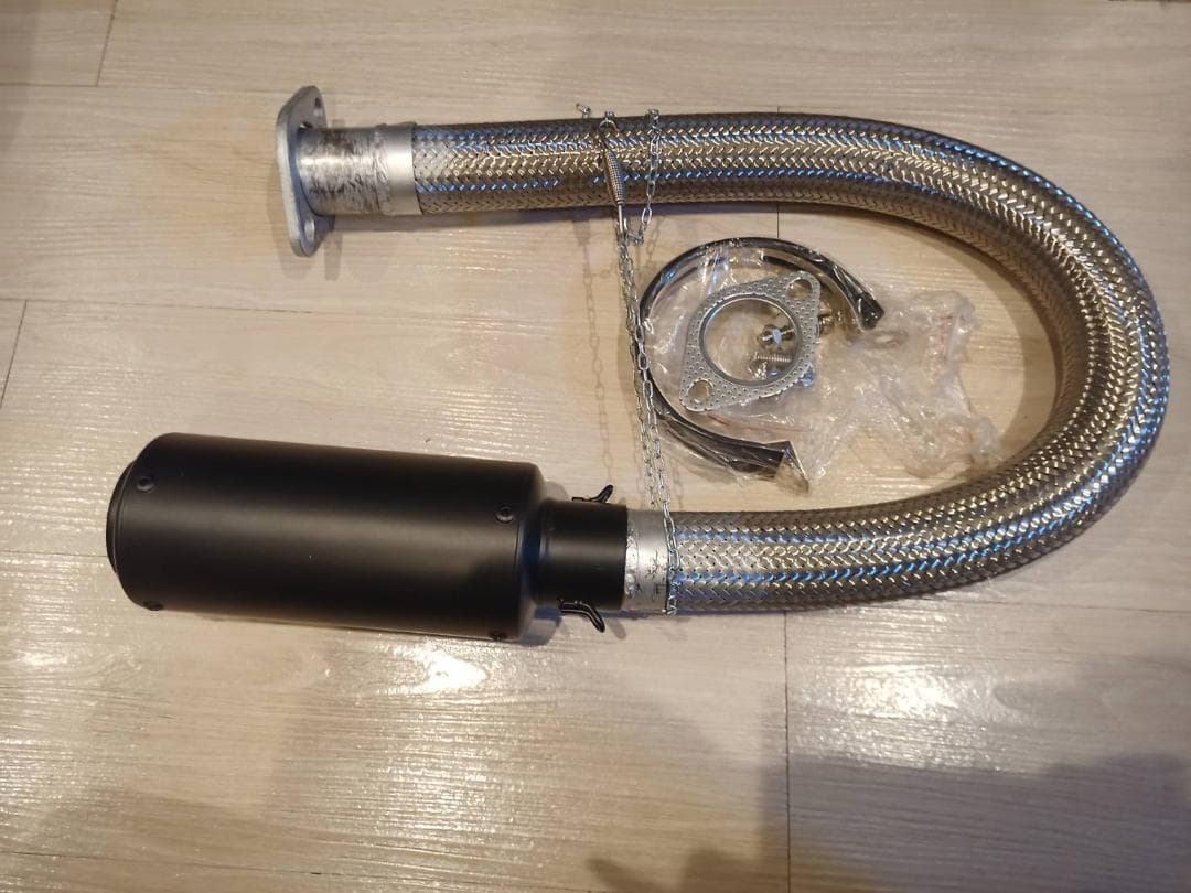 ブラックダブルインナーサイレンサースバル サンバー社外マフラー