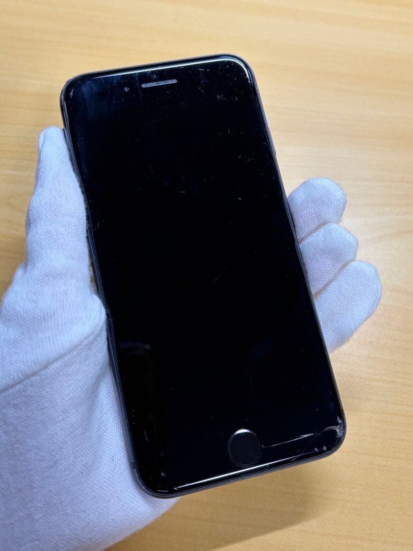 Apple iPhone 8 スペースグレイ4.7インチ iPhone 8 256GB スペースグレイAランク｜中古スマホ・タブレットの公式