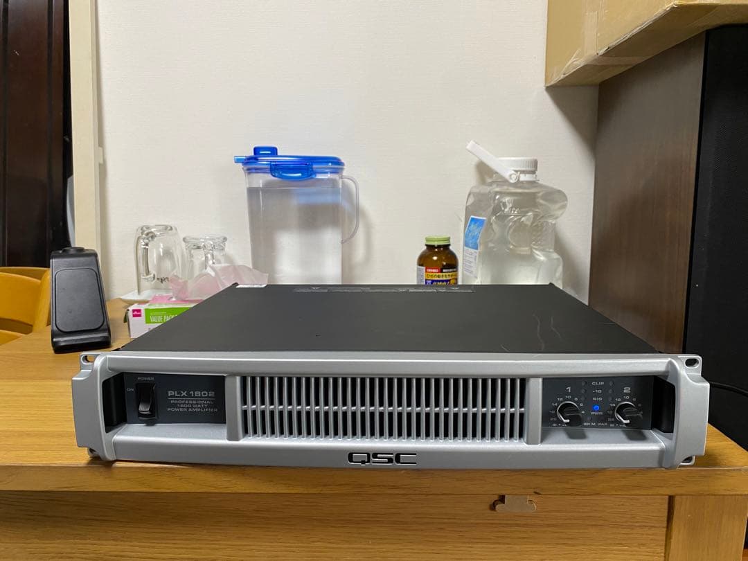 QSC PLX1802 パワーアンプ QSC PLX1802 Amplifier