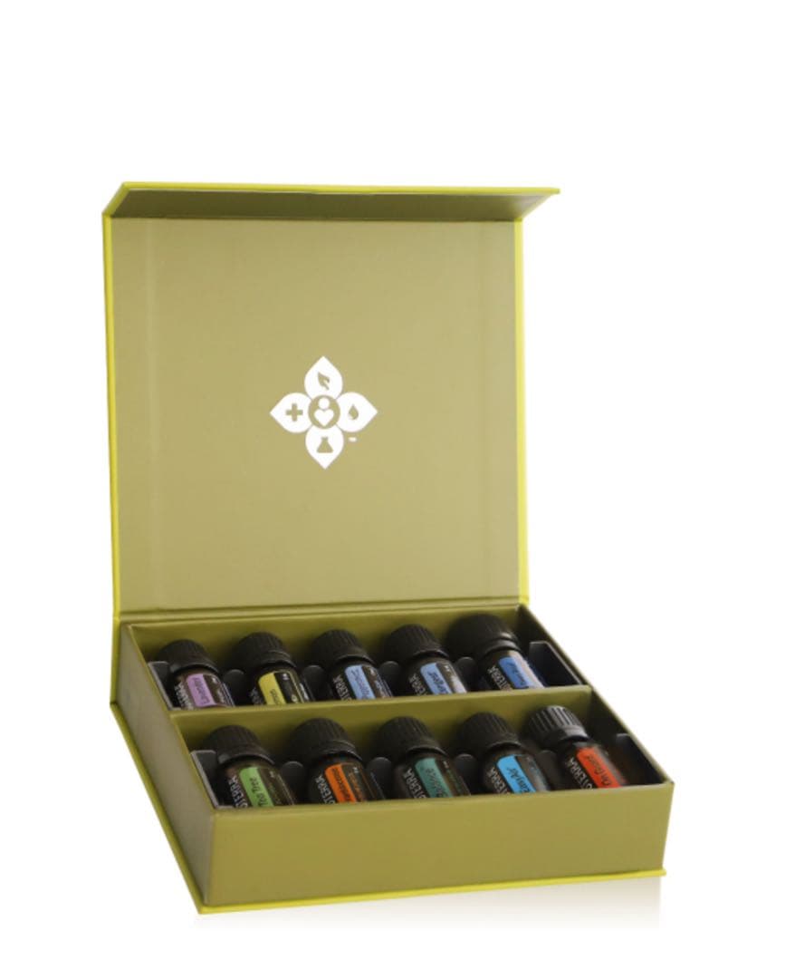 doTERRA ファミリーエッセンシャルズキット　新品　未開封 ファミリーエッセンシャルズキット | doTERRA Essential Oils