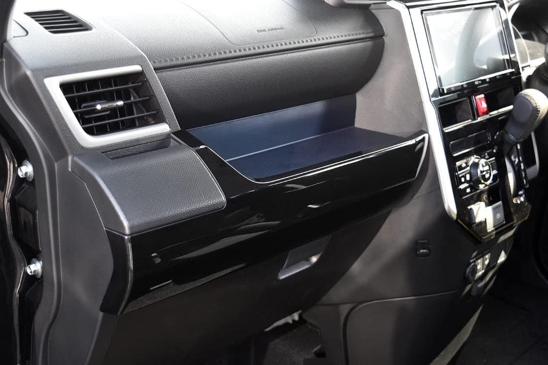 ルーミー900系 後期インパネラインパネル ピアノブラック/ T576BLK Amazon | SecondStage(セカンドステージ) トヨタ ルーミー900系 後期