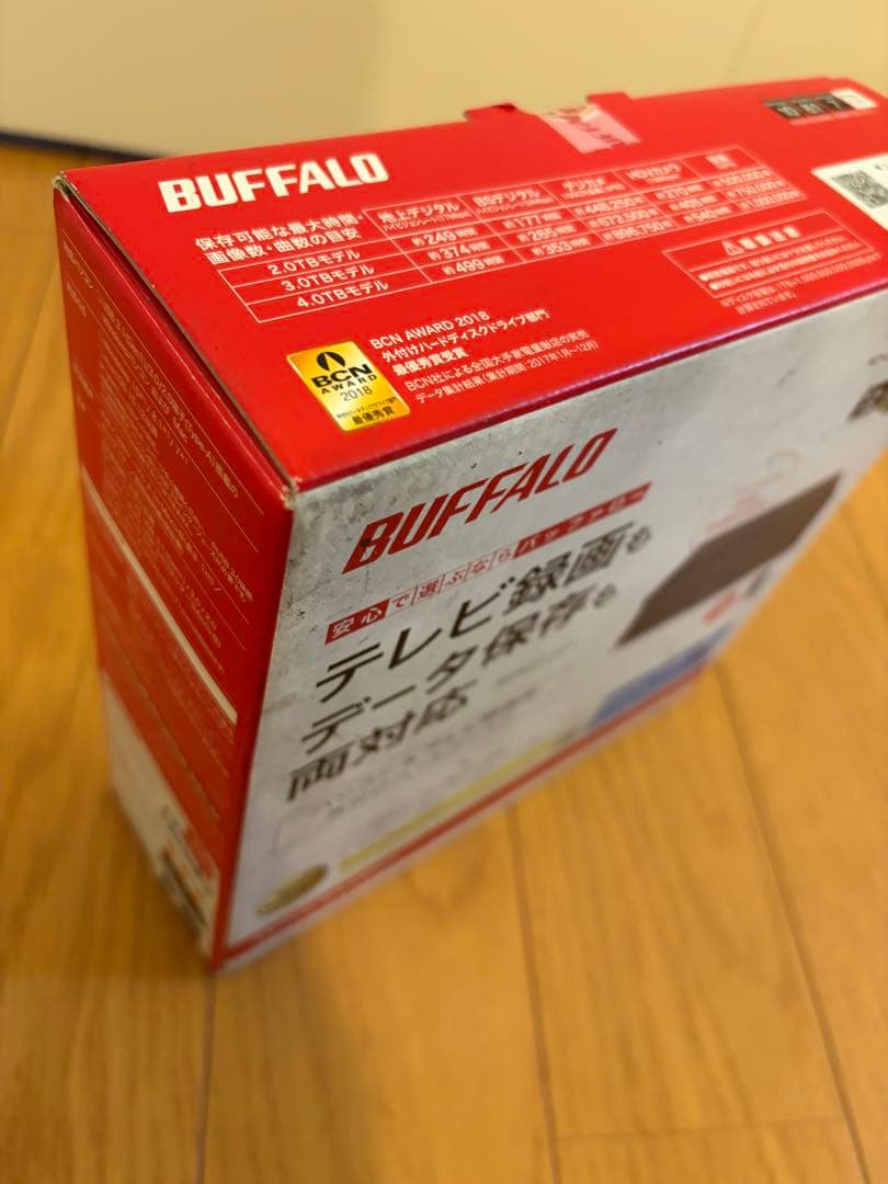 箱に汚れあり Buffalo 外付けHDDドライブ - メルカリ